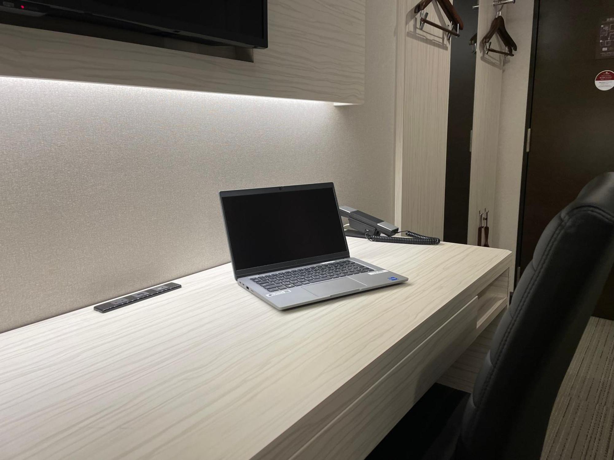 Hotel Emisia Tokyo ทาชิคาวะ ภายนอก รูปภาพ